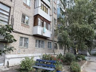 Продаю 2 комнатную квартиру установлены натяжные потолки установлены пластиковые окна фото 3 Волгоград
