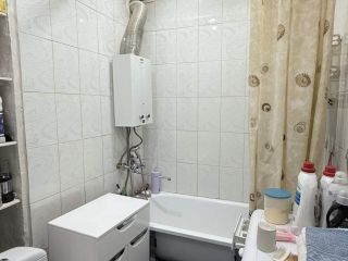 Продаю 2 комнатную квартиру установлены натяжные потолки установлены пластиковые окна фото 10 Волгоград