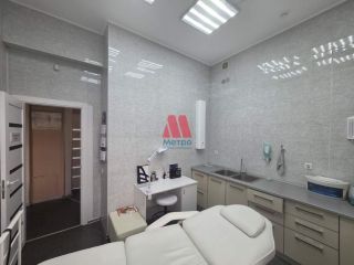 Продаю помещение свободного назначения есть электричество отдельный вход фото 4 Ярославль