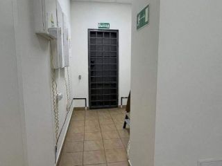 Продаю офисное помещение отдельный вход хорошее состояние фото 9 Отрадный