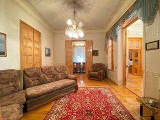 Продаю кирпичный дом с мебелью с коммуникациями фото Армавир